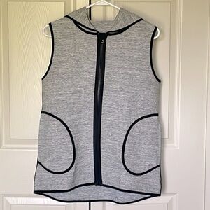 Lululemon Hooded Vest Size M